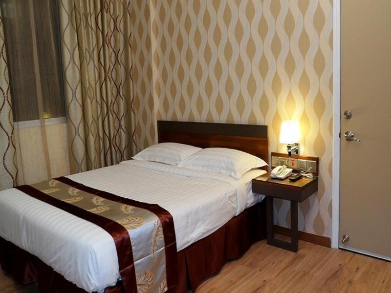 Nova Kuching Hotel Dış mekan fotoğraf